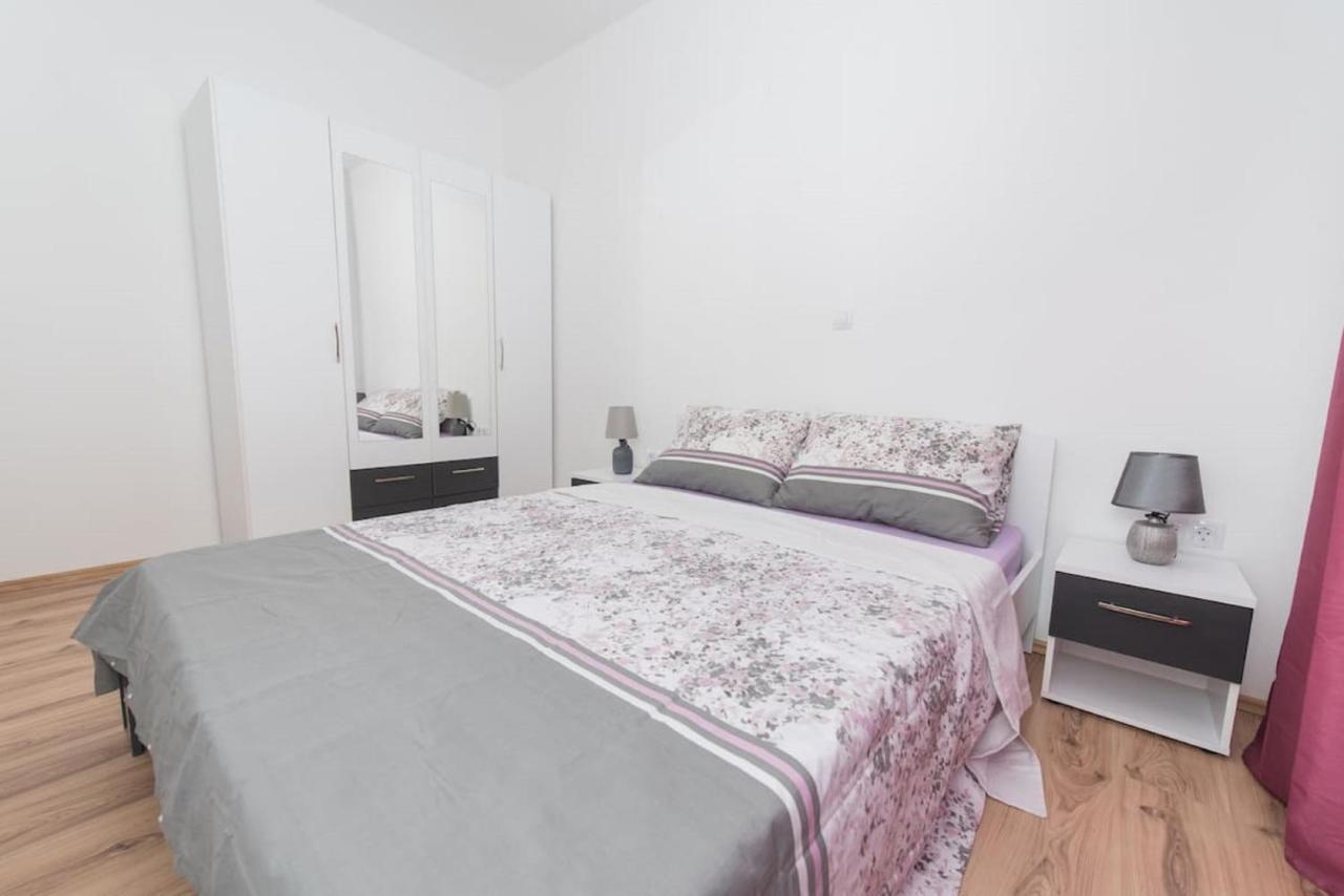 Apartments Dzeki Split Extérieur photo