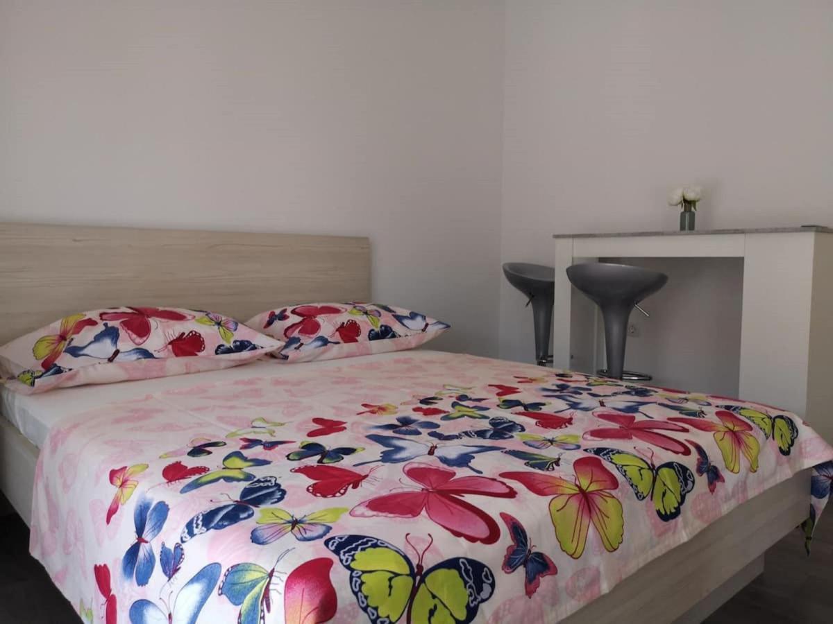 Apartments Dzeki Split Extérieur photo